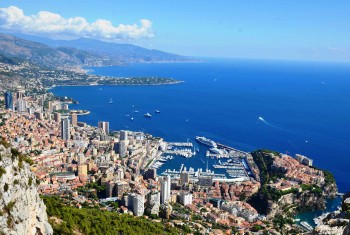 Яркие краски Средиземного моря - Италия, Франция, Монако (R135)